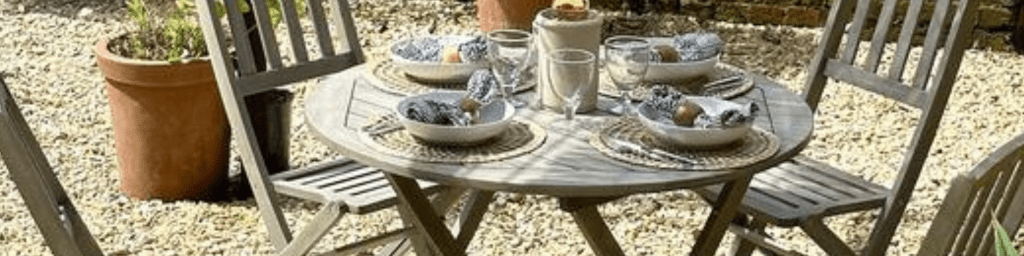 Product Review: Repton Round Table and Four Chairs&nbsp;Set