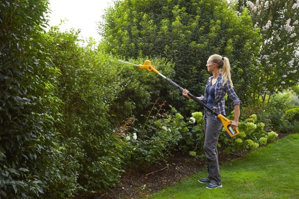 Top 5 Garden Multi-Tools to Buy in the UK for&nbsp;2026